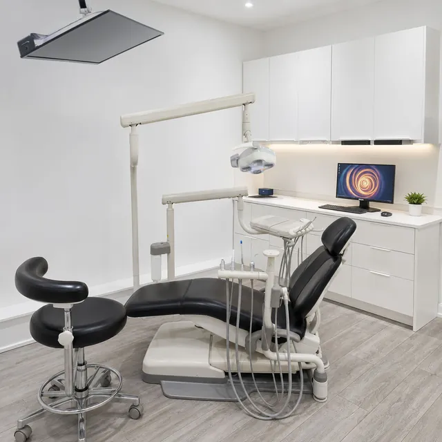 Modern dental operatory at Bayly Dental Clinic