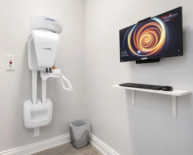 Owandy panoramic X-ray imaging room at Bayly Dental Clinic
