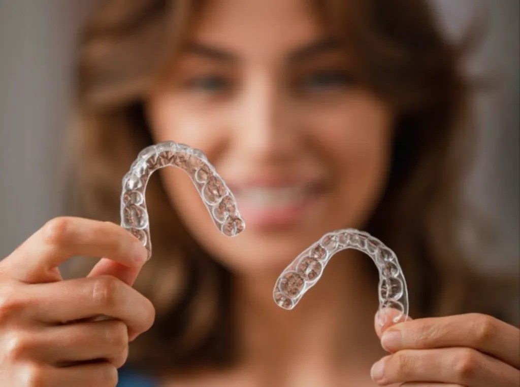 Invisalign, Clear Aligners & Braces